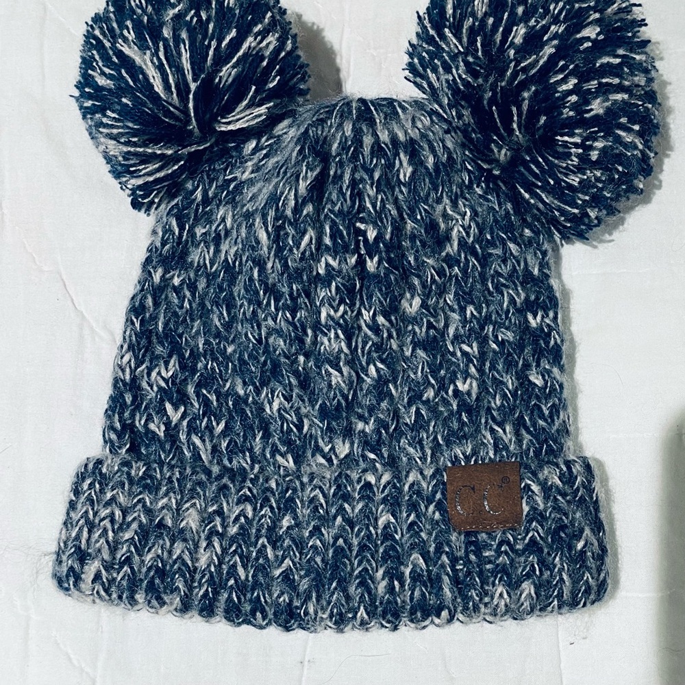 Cozy Blue Knit TWO Pom-Pom Beanie BY CC very cute NEW NEVER been worn MUST HAVE